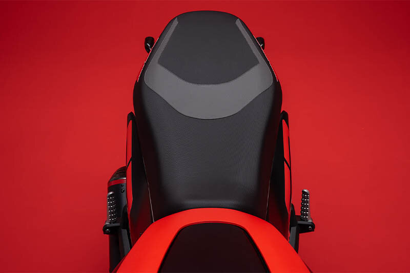 ドゥカティ シングルOHCモデル ワークショップマニュアル オマケ付き NEXT-GEN FULL THROTTLE｜【正規販売店】ドゥカティ in モトスクエア